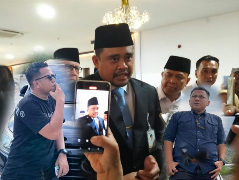 Sikap Arogan Protokol Bobby Nasution Warnai Pelantikan Pejabat Pemprov Sumut