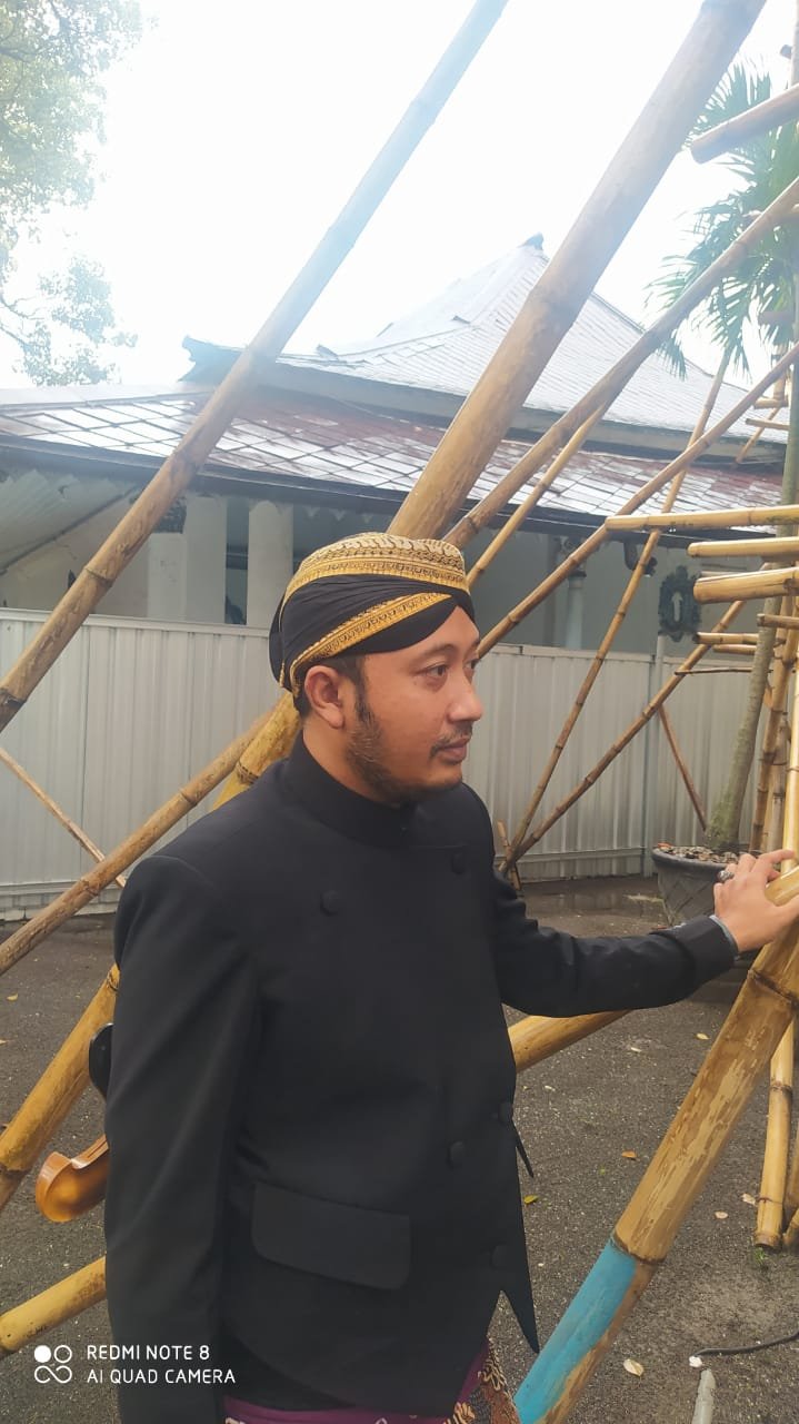 WAHYU RATU PAKU BUWONO XIV