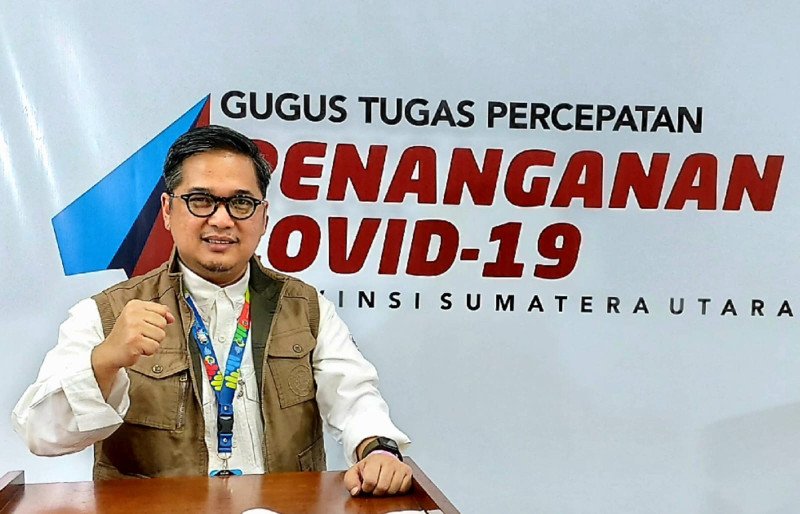 dr. Aris Yudhariansyah: Di Saat Dunia Sunyi, Ia Menjadi Suara yang Berani Berdiri