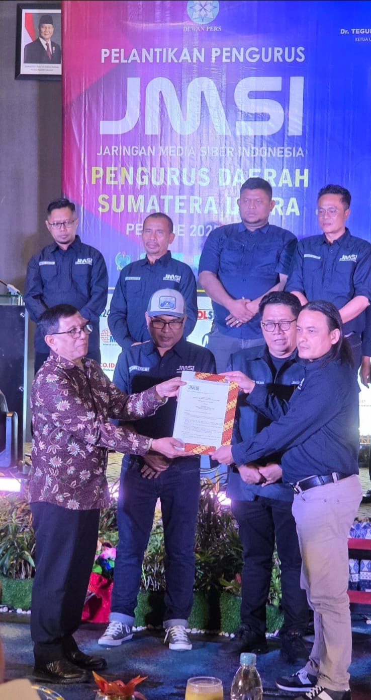 Rianto SH MH Resmi Dilantik Menjabat Ketua JMSI Sumut, Ini Pesan Hendry CH Bangun