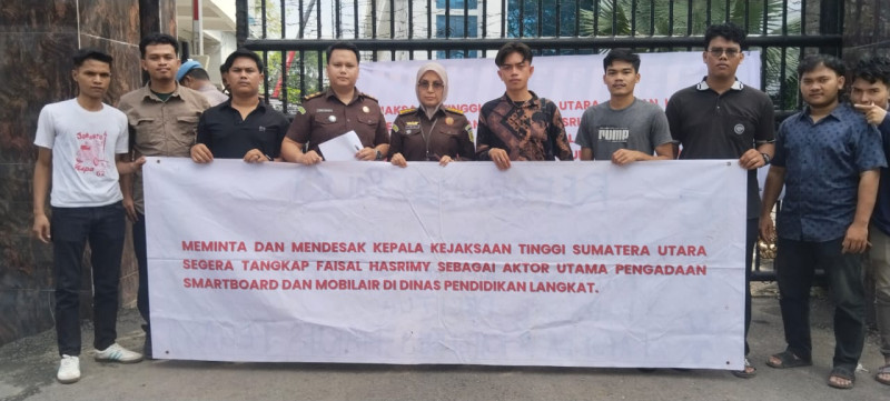PERMAK: Desak Kejati Sumut Tangkap F. H & M. H dan A. H. L dalam Skandal Korupsi Smart Board.