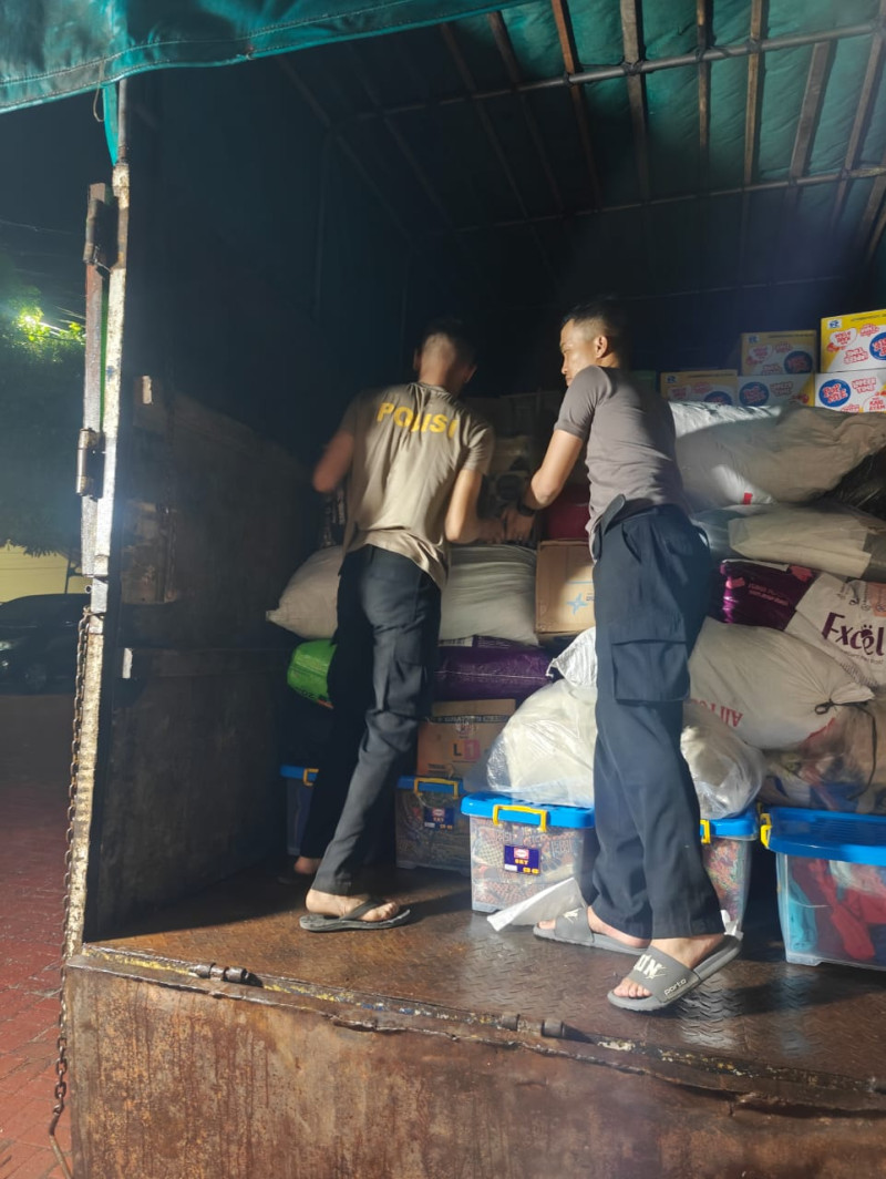 Polda Sumut Gerak Cepat Salurkan Bantuan Kemanusiaan ke Aceh Tamiang