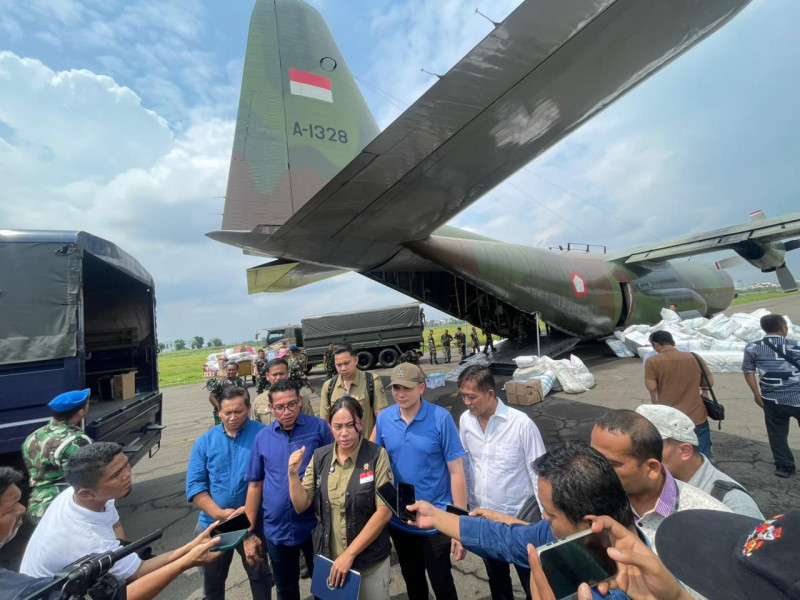 Bantuan Presiden Diterbangkan ke Sibolga dan Tapanuli Tengah: Zita Anjani Pastikan Kelompok Rentan Terlindungi Pasca Insiden di Gudang Bulog