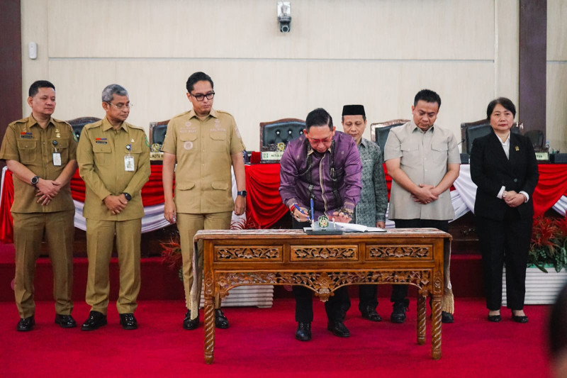Wali Kota Medan dan DPRD Sepakati Perda KTR, Wujud Komitmen Bersama Dalam Meningkatkan Kesehatan Masyarakat