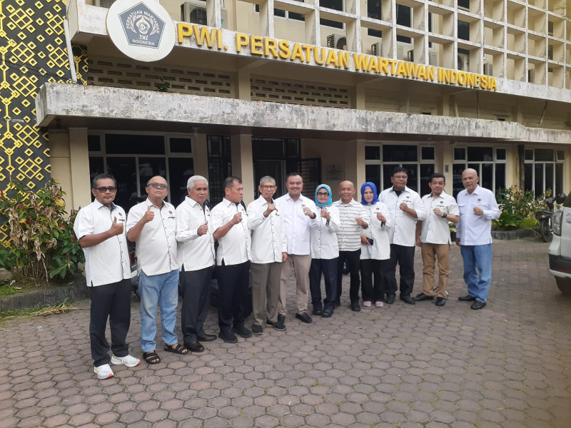 Refleksi Pers 2025 PWI & DKP Sumut, PWI akan Tingkatkan Kualitas dan Pemahaman KEJ