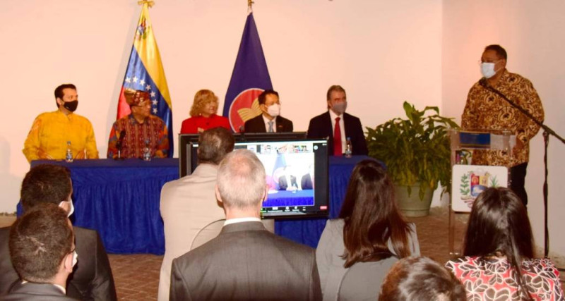 GREAT Institute: Pemimpin Dunia Harus Kecam Aksi Koboi Trump