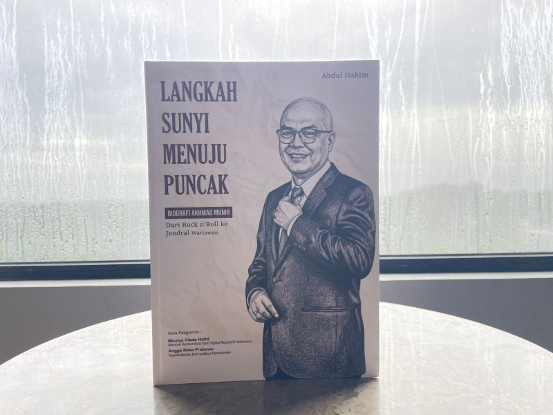 Di antara dentum dan doa: Jalan sunyi seorang jurnalis