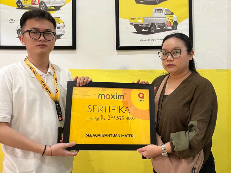 YPSSI Salurkan Santunan Hampir Rp290 Juta untuk Penumpang dan Pengemudi Maxim yang Alami Kecelakaan di Medan