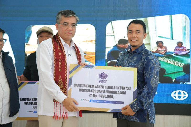 Kemnaker Salurkan Bantuan Rp30,3 Miliar untuk Pemulihan E konomi Sumbar