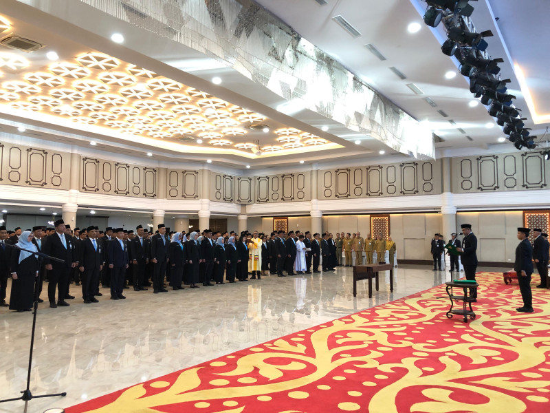 Bobby Nasution Lantik Lebih 300 Pejabat Pemprov Sumut, Perkuat Kinerja Birokrasi