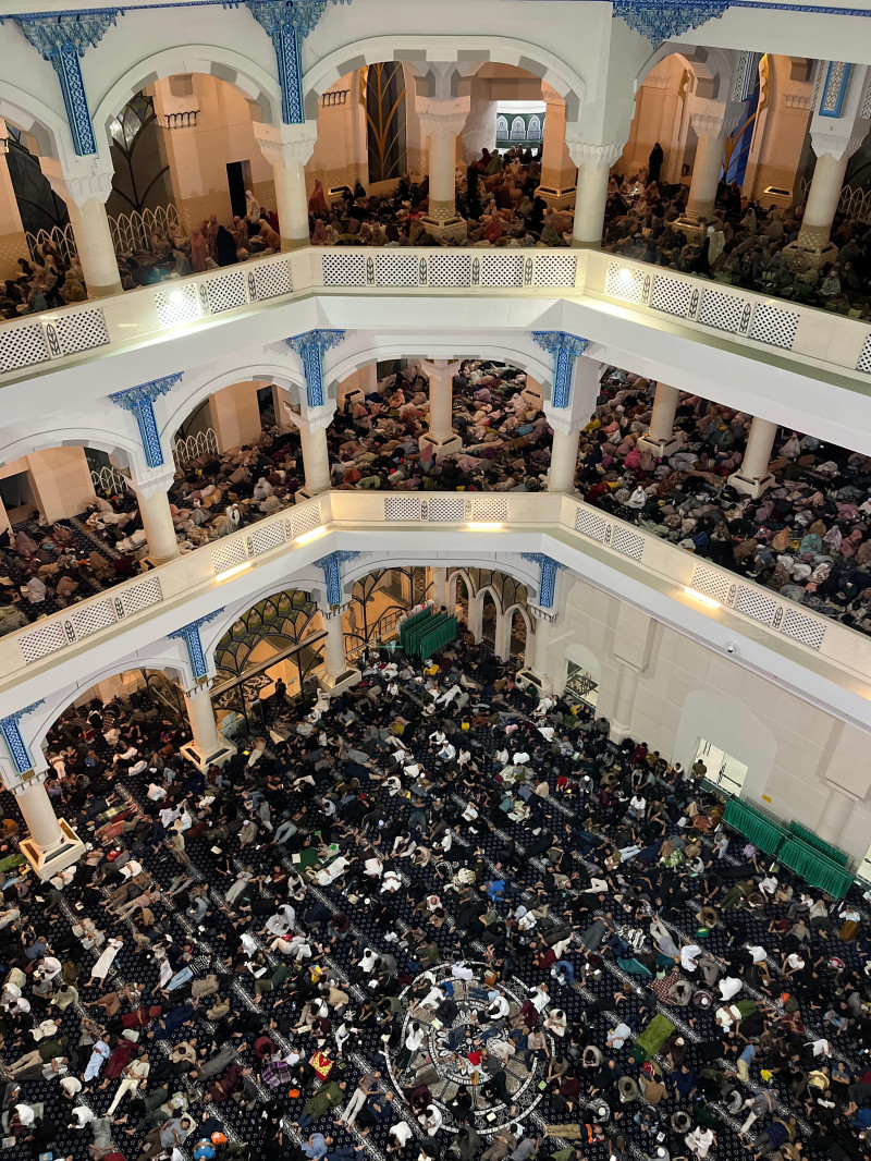 Jamaah Luar Kota Ramai-ramai Iktikaf di Masjid Agung Medan, Tembus 4.363 Orang