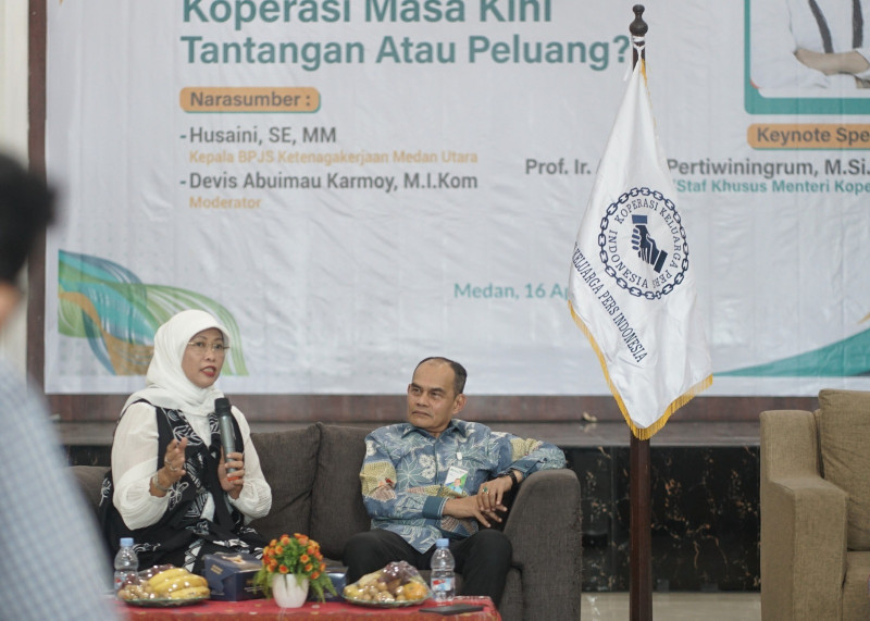 Bukan Sekadar Simpan Pinjam, Tapi Pusat Ekonomi Warga, Ini Kata  Staf Khusus Menteri Koperasi RI, Prof. Ambar