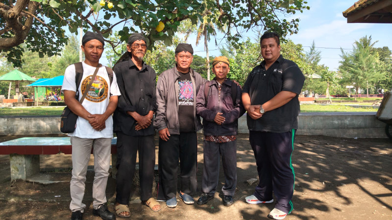 Pulau Megeti Nusa Kambana  PULAU NUSA KAMBANGAN