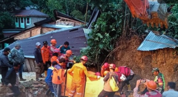 Hujan Deras Picu Longsor di Sembahe, Lima Orang Tewas