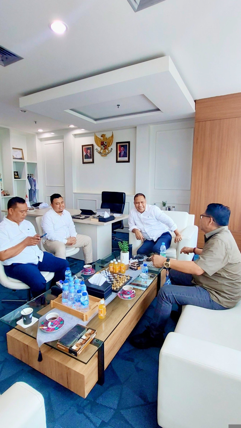 Dirut Prima TPK Terima Silaturahmi CEO Sumut24 Group, Tegaskan Layanan Kontainer Serba Online