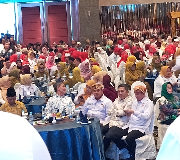 Anggota DPR RI Muhammad Lokot Nasution Hadiri Pelantikan DPD IKANAS Sumut 2025&ndash;2030