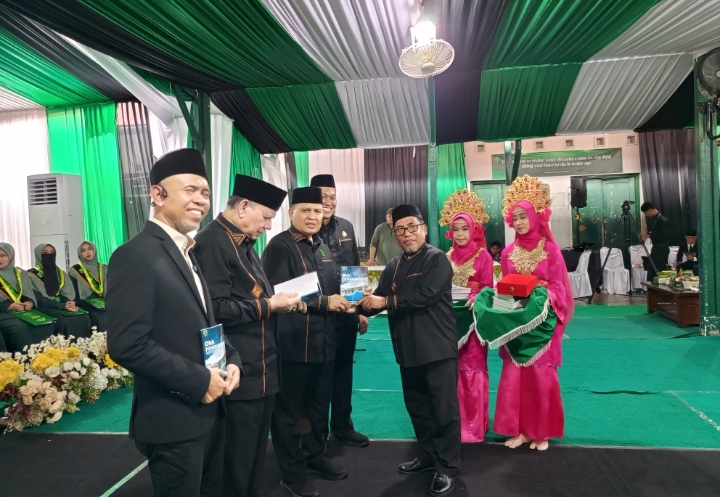 Khutbatul Wada&rsquo; Darul Hikmah, Pesan Kuat: Alumni Harus Jaga Nama Baik Almamater