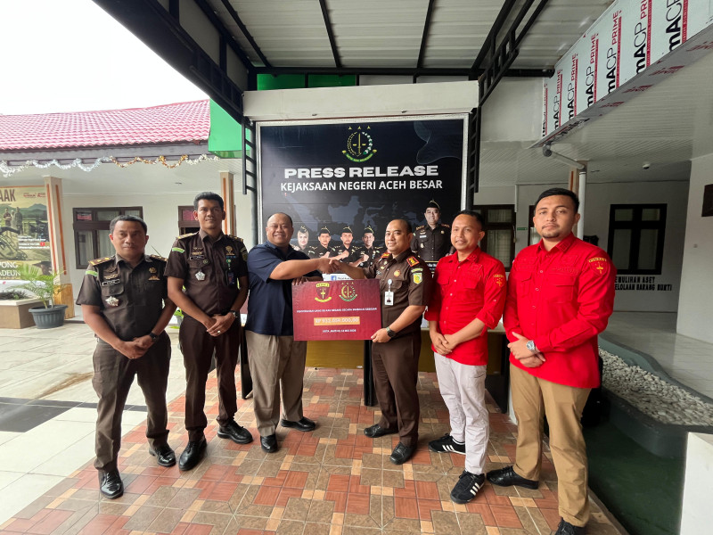 Dua Kasus Korupsi, Kajari Aceh Besar Pulihkan Kerugian Negara Hampir Rp 1 Milyar
