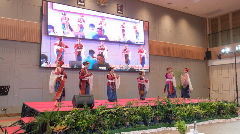 Marianna Resort Samosir Raih Rekor LEPRID Lewat Penyajian 1.001 Naniura