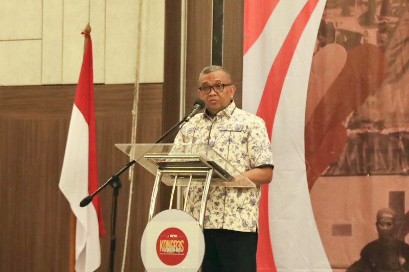 Wamenaker Ajak Seri kat Buruh Berkolaborasi Revisi UU Ketenagakerjaan dan Regulasi K3