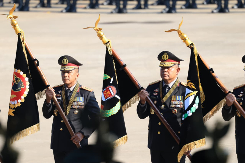 Kado Istimewa di Hari Bhayangkara ke-80,  Kapolda Sumut Whisnu Hermawan Terima Langsung Nugraha Sakanti dari Presiden Prabowo