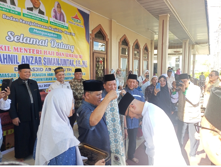 Wamen Haji dan Umrah RI Dahnil Anzar Simanjuntak Kunjungi Masjid Ar-Rivai TPI, Perkuat Syiar dan Pembinaan Umat