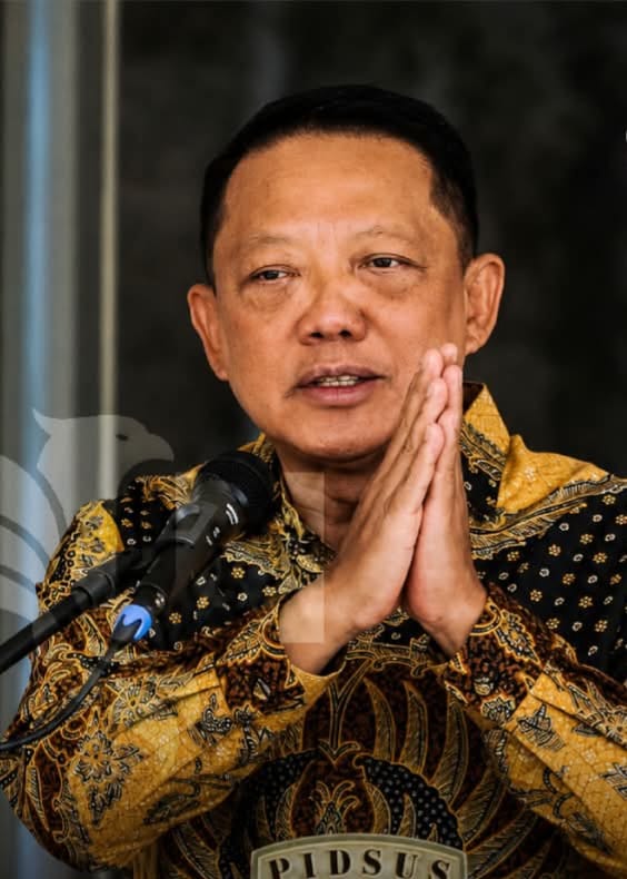 BREAKING NEWS! Baru Mundur Sehari, Eks Jampidsus Febrie Adriansyah Resmi Jadi Tersangka Korupsi dan TPPU*