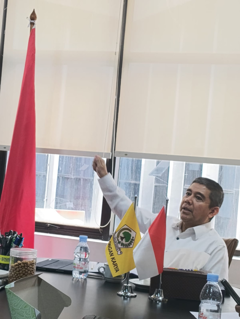 Guru Besar Ilmu Politik Sebut Presiden Prabowo Tegak Lurus pada Konstitusi, Tidak Ada Ruang untuk Intervensi Hukum*