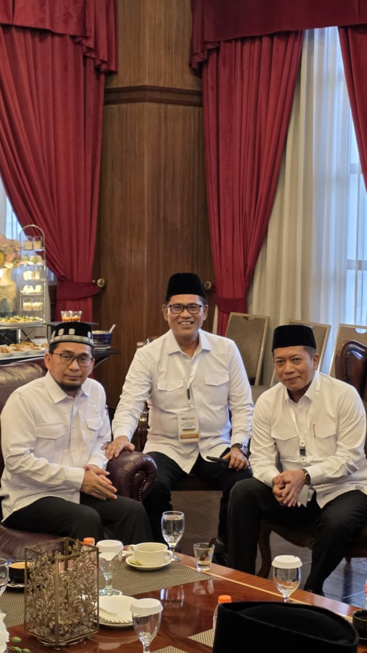 Dari Gerakan Ekonomi Syariah Menuju Kekuatan Ekonomi Nasional
