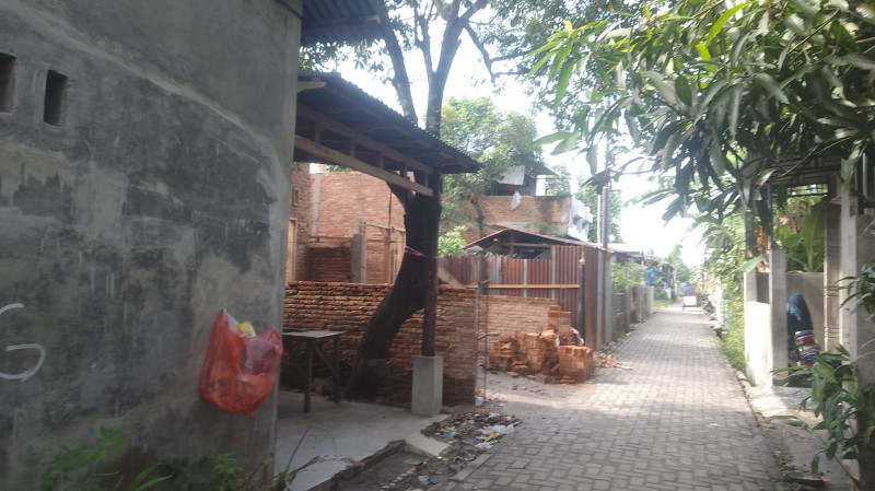 SURAT TANAH TERBIT CEPAT, PBG DIDUGA DIABAIKAN: BANGUNAN MILIK MA DI TEMBUNG TERUS DIKEBUT