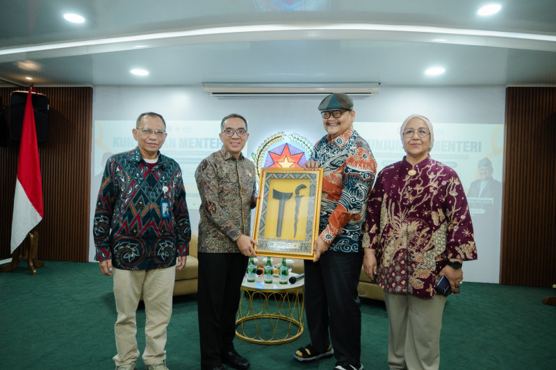 UNPAB Terima Kunjungan Menteri Pendidikan Tinggi, Sains, dan Teknologi untuk Penguatan Sinergi Pendidikan Tinggi