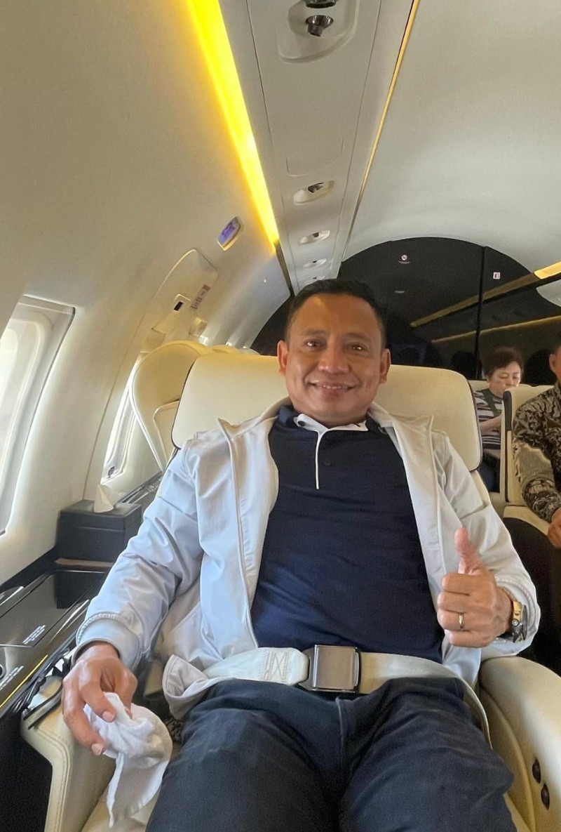 Andi Yuslim Patawari: Bagai Air yang Terus Mengalir dan Api yang Tak Mau Padam