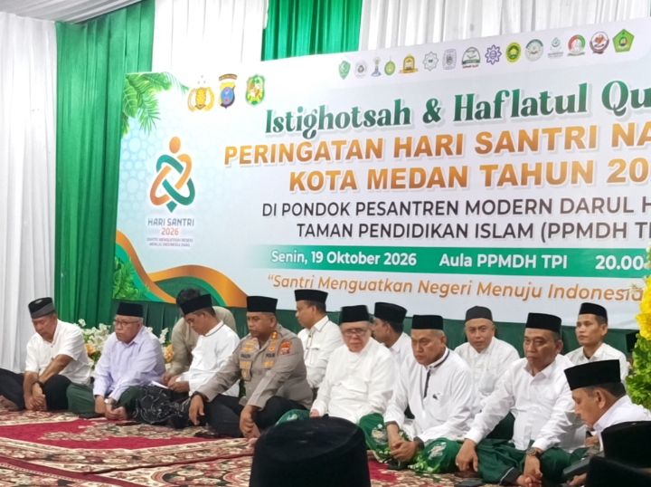 Istighosah dan Haflah Al-Qur&rsquo;an, Darul Hikmah TPI Medan Teguhkan Peran Santri Membangun Negeri