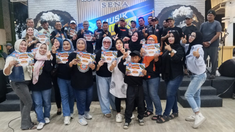 D&rsquo;Legends Sumut Serahkan Sertifikat Touring Medan&ndash;Banda Aceh, Kurniawan Tekankan Semangat Persaudaraan*